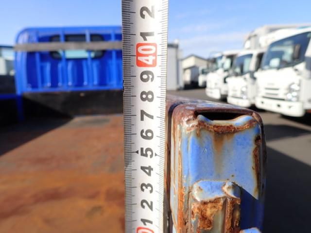 Isuzu ELF TRUCK 2015-03 3356749-17