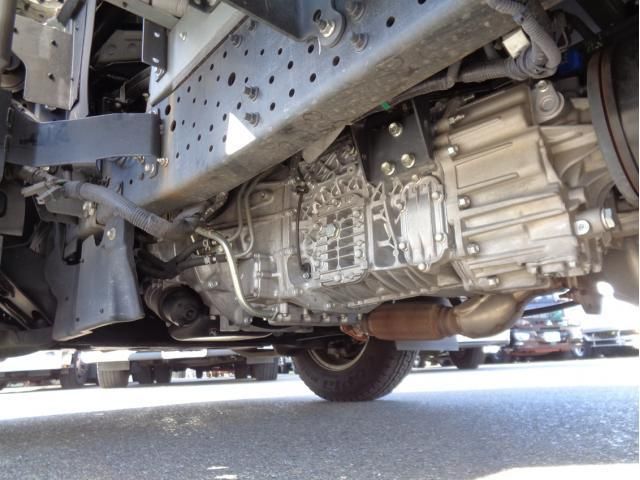 Isuzu ELF TRUCK 2020-10 3356745-11