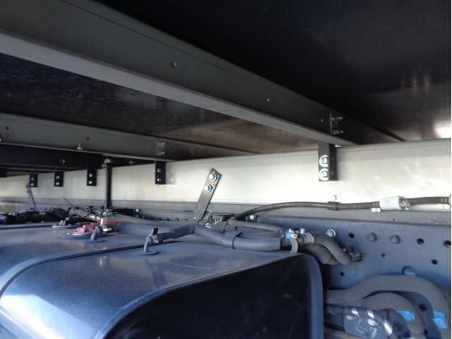 Isuzu ELF TRUCK 2020-10 3356745-15