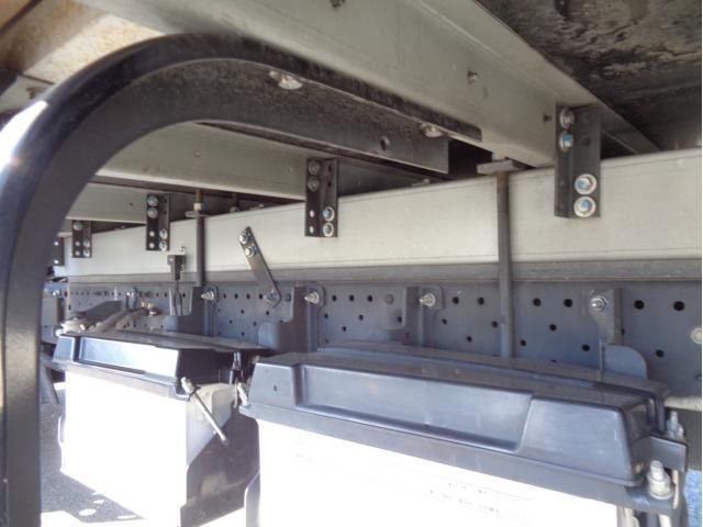 Isuzu ELF TRUCK 2020-10 3356745-16