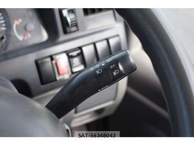 Isuzu ELF TRUCK 2012-03 3414051-14