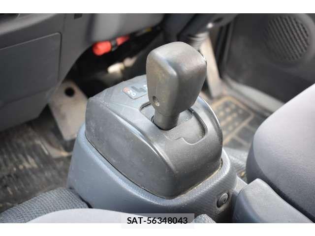Isuzu ELF TRUCK 2012-03 3414051-2