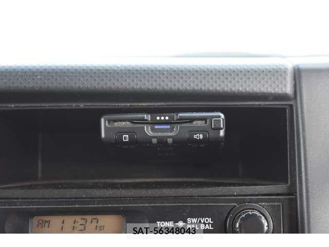 Isuzu ELF TRUCK 2012-03 3414051-3