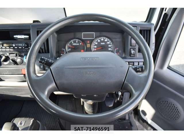 Isuzu ELF TRUCK 2012-01 3414052-7