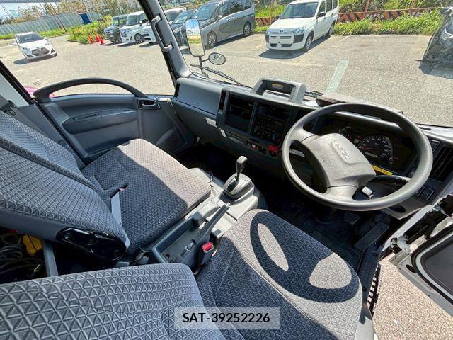 Isuzu ELF TRUCK 2021-03 3668126-18