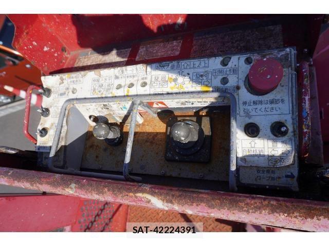 Isuzu ELF TRUCK 2012-12 3668078-17