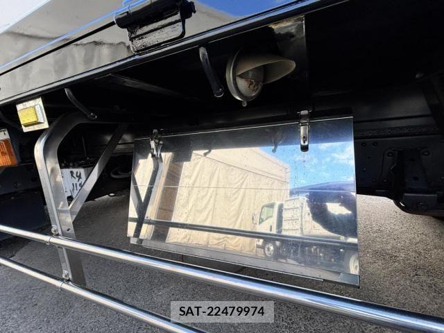 Isuzu ELF TRUCK 2013-10 3668198-22