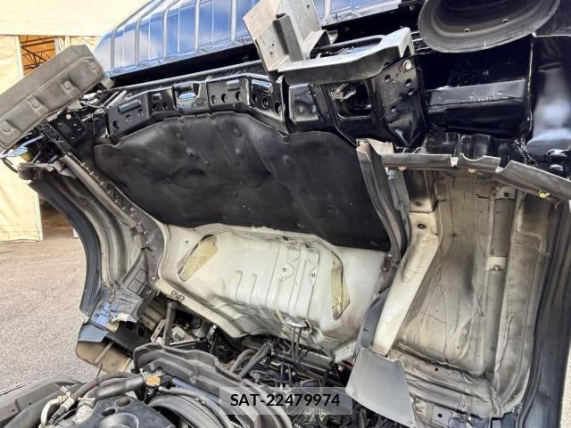 Isuzu ELF TRUCK 2013-10 3668198-29