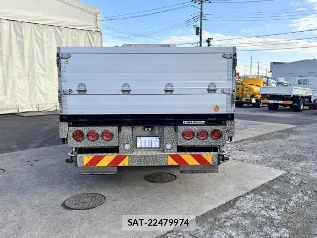 Isuzu ELF TRUCK 2013-10 3668198-5