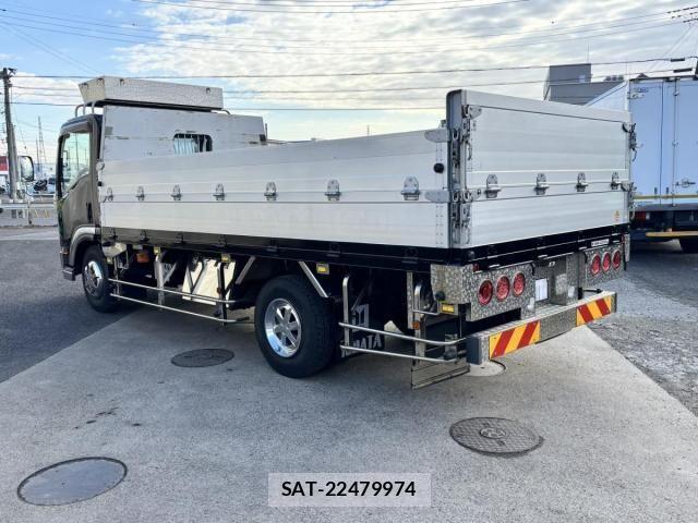 Isuzu ELF TRUCK 2013-10 3668198-6
