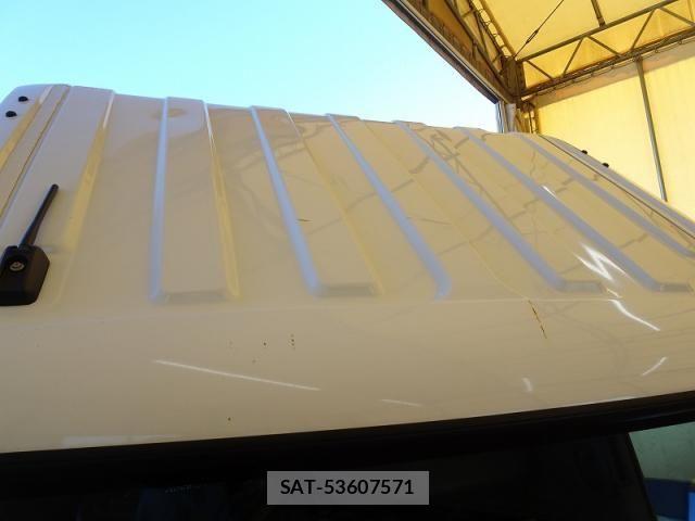Isuzu ELF TRUCK 2023-10 3668068-18