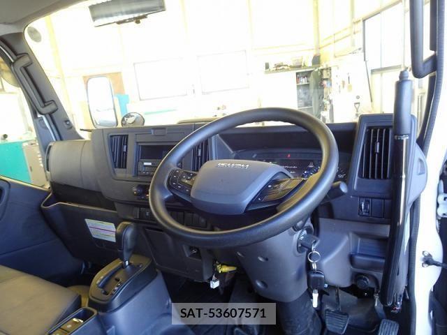 Isuzu ELF TRUCK 2023-10 3668068-21