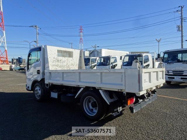 Isuzu ELF TRUCK 2023-10 3668068-8