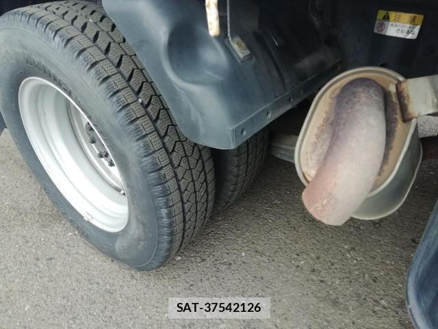 Isuzu ELF TRUCK 2014-07 3668147-12