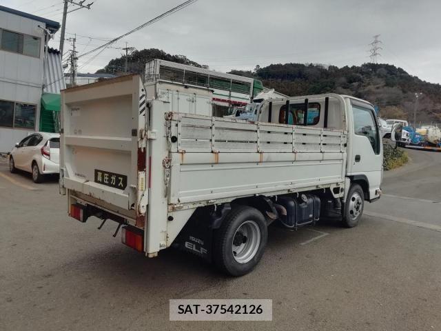 Isuzu ELF TRUCK 2014-07 3668147-4