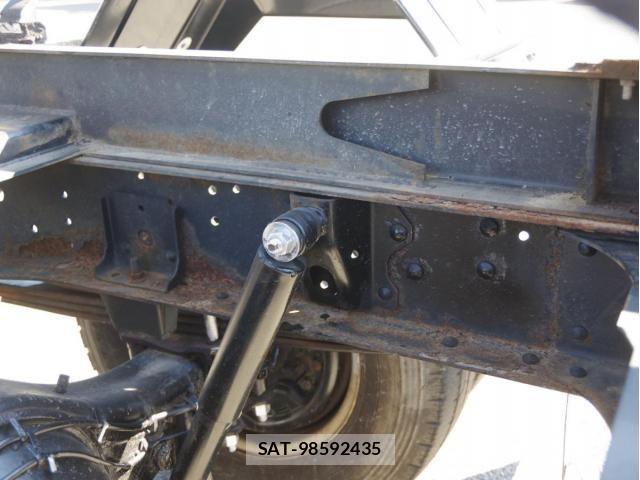 Isuzu ELF TRUCK 2019-04 3668056-9
