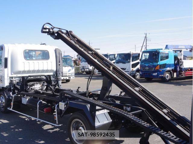 Isuzu ELF TRUCK 2019-04 3668056-15