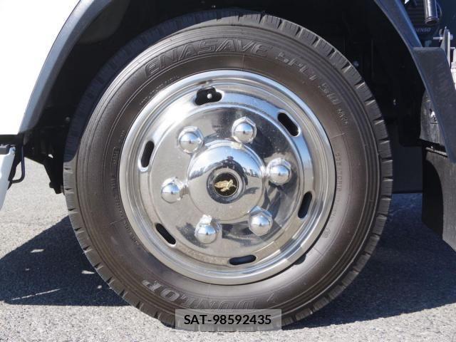 Isuzu ELF TRUCK 2019-04 3668056-19
