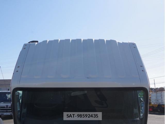 Isuzu ELF TRUCK 2019-04 3668056-21