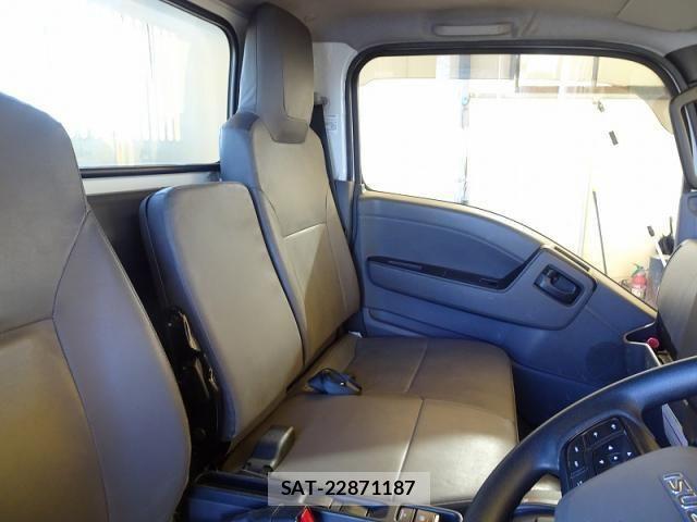 Isuzu ELF TRUCK 2023-10 3668072-19
