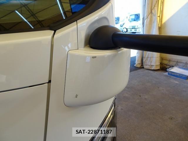 Isuzu ELF TRUCK 2023-10 3668072-29