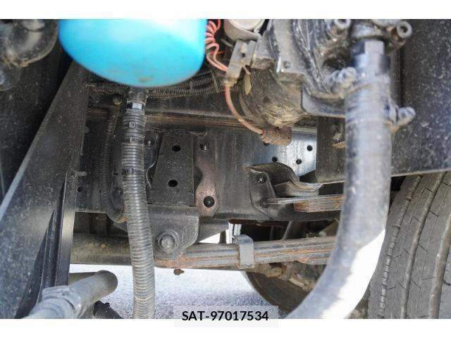 Isuzu ELF TRUCK 2010-09 3668110-10
