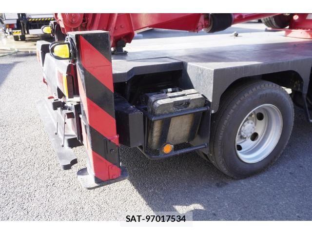 Isuzu ELF TRUCK 2010-09 3668110-18