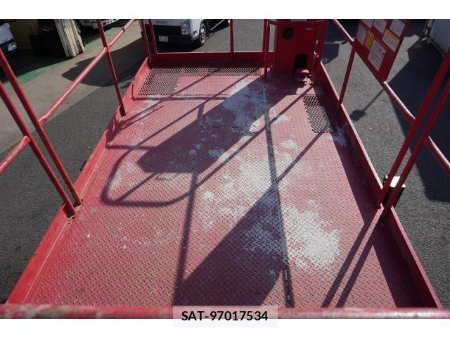 Isuzu ELF TRUCK 2010-09 3668110-22