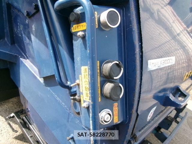 Isuzu ELF TRUCK 2009-06 3668252-15