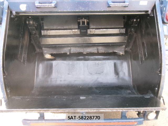 Isuzu ELF TRUCK 2009-06 3668252-8