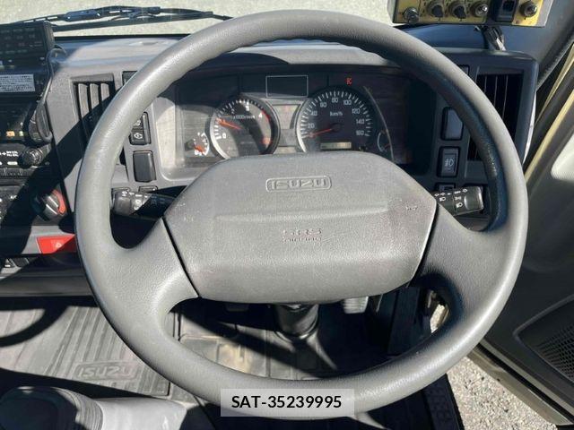 Isuzu ELF TRUCK 2013-07 3714099-21