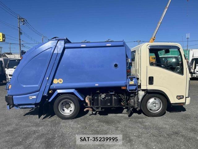Isuzu ELF TRUCK 2013-07 3714099-2