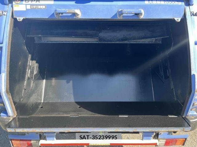 Isuzu ELF TRUCK 2013-07 3714099-6