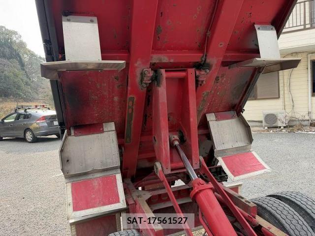 Isuzu ELF TRUCK 2011-10 3714107-25
