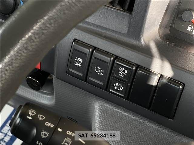 Isuzu ELF TRUCK 2014-03 3714103-10