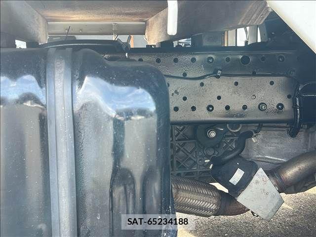 Isuzu ELF TRUCK 2014-03 3714103-14