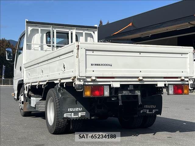 Isuzu ELF TRUCK 2014-03 3714103-2