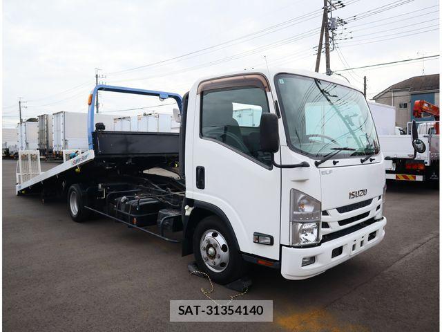 Isuzu ELF TRUCK 2018-07 3768090-1