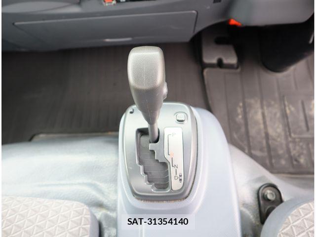 Isuzu ELF TRUCK 2018-07 3768090-22