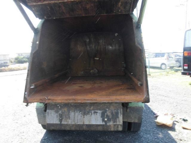 Isuzu ELF TRUCK 2011-03 3758420-10