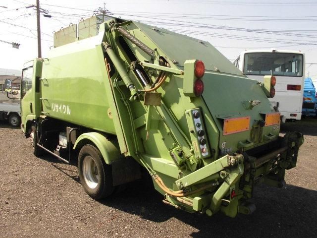 Isuzu ELF TRUCK 2011-03 3758420-4