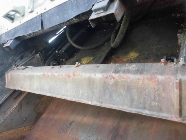 Isuzu ELF TRUCK 2011-03 3758420-6