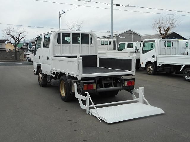 Isuzu ELF TRUCK 2011-08 3847232-9