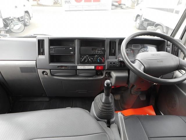 Isuzu ELF TRUCK 2011-08 3847232-11