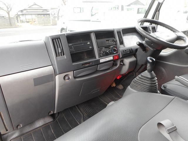 Isuzu ELF TRUCK 2011-08 3847232-17