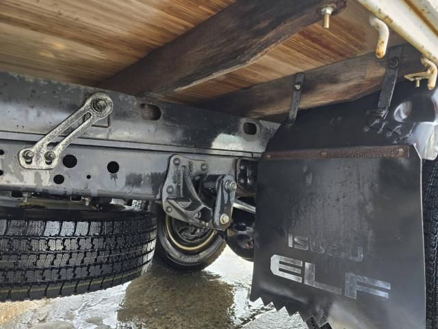 Isuzu ELF TRUCK 2008-10 3847221-12