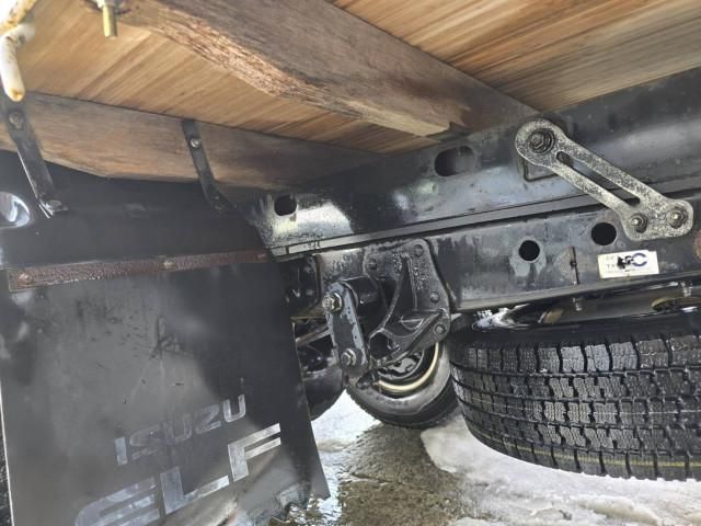 Isuzu ELF TRUCK 2008-10 3847221-14