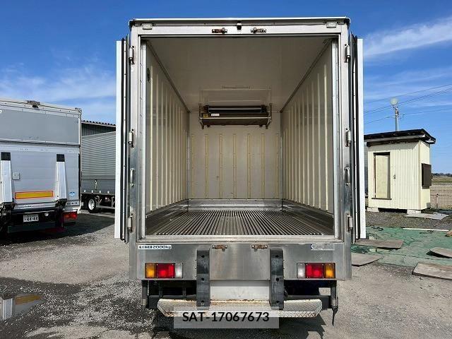 Isuzu ELF TRUCK 2012-07 3934010-9