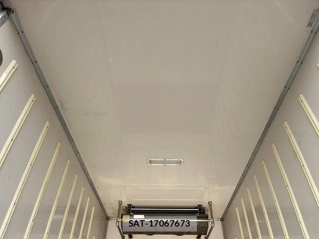 Isuzu ELF TRUCK 2012-07 3934010-10