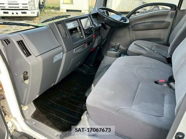 Isuzu ELF TRUCK 2012-07 3934010-23